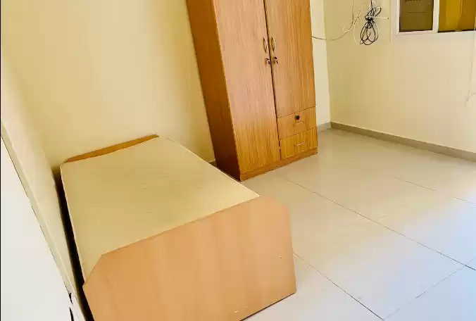 سكني عقار جاهز ستوديو نصف مفروش شقة  للإيجار في السد , الدوحة #7652 - 1  صورة 